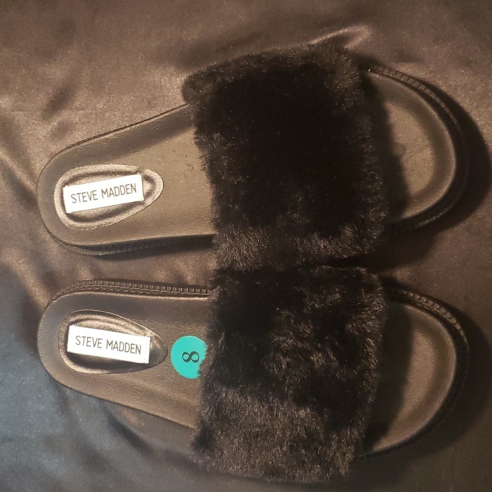 Steve Madden Black Faux Fur Plush Slides